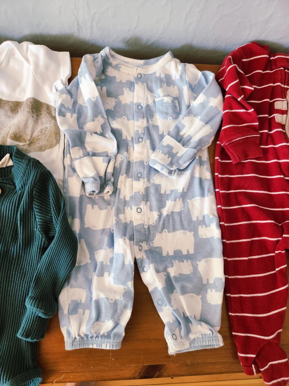 Carter's 3-6 Month Bear Clothing Lot - Picture 6 of 7